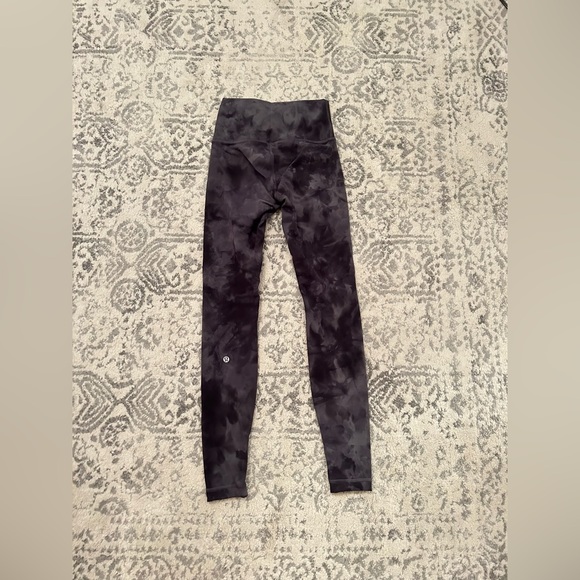 lululemon gray marble leggings - Picture 2 of 2